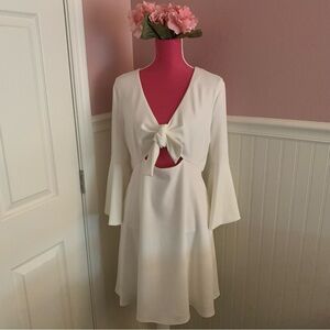 NWT ABS Ivory A-Line 3/4 Bell Sleeve Dress size Large, Tie at Bust